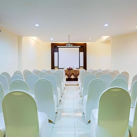 Hotel Montana Malang Esterno foto