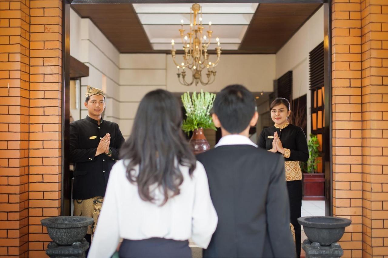 Hotel Montana Malang Esterno foto